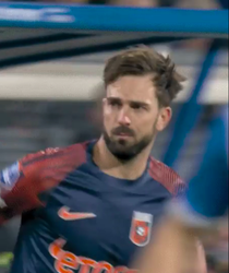 🎥 | Vitesse-middenvelder Davy Pröpper is weer prof na invalbeurt in Friesland