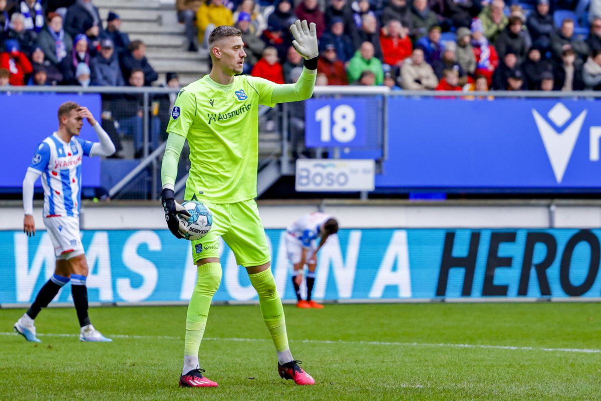 Geen transfer voor Andries Noppert? 'WK-keeper staat open voor nieuw contract bij Heerenveen'