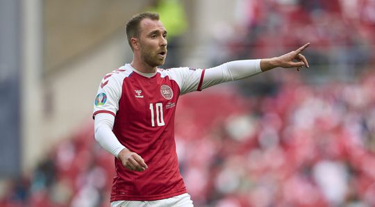 Christian Eriksen was 5 minuten dood tijdens het EK: 'Heb de doktoren bedankt'