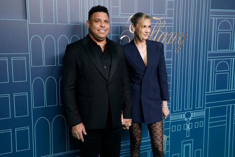 📸 | Hattrick: dit is het 14 jaar jongere Braziliaanse model die Ronaldo zijn 3e huwelijk bezorgd