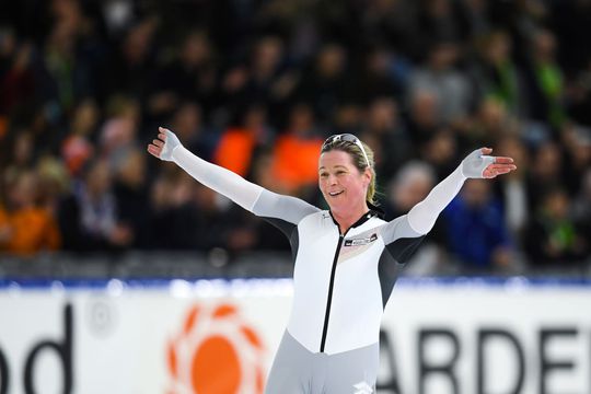 Schaatsster Claudia Pechstein gaat op 49-jarige leeftijd voor record bij Olympische Spelen