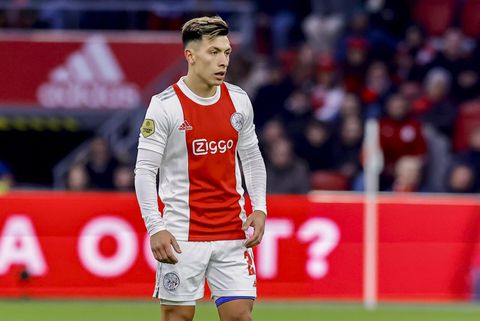 Romano: 'Manchester United mengt zich in strijd om Martínez als Malacia-deal rond is'