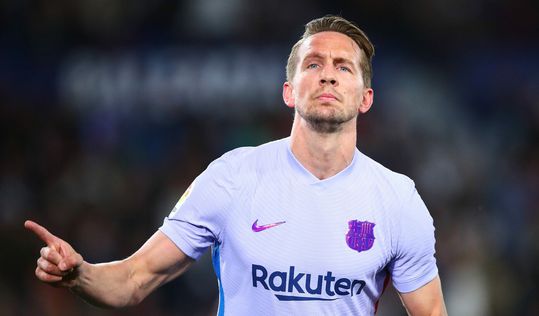 Xavi dolblij met supersub Luuk de Jong: ‘Een privilege om hem in het team te hebben’