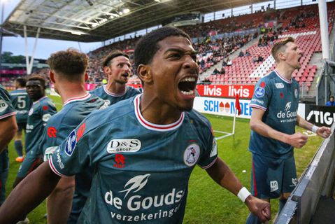 Shurandy Sambo: 'Mijn zaakwaarnemer heeft gesproken met Ajax'