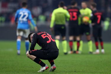 🎥 | Pijnlijk moment voor AC Milan: gelijkmaker in blessuretijd vanwege lullige regel afgekeurd