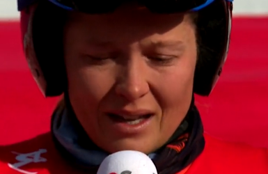 🎥 | Jelinková is in tranen na foutje bij olympisch debuut: 'Ik wist niet eens of ik mocht racen'