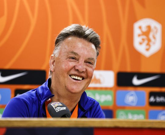 Bekijk hier om 14.00 uur live de persconferentie van Louis van Gaal voor Nederland tegen Wales
