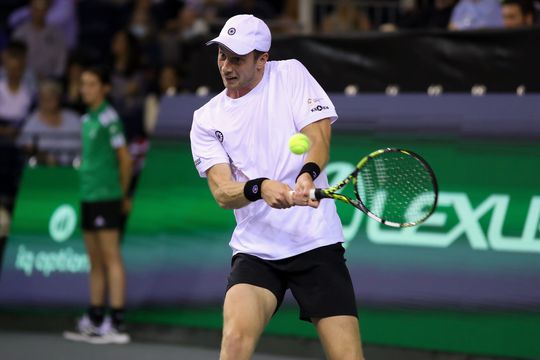 🎥 | Botic van de Zandschulp heeft geen kans tegen Novak Djokovic op ATP-toernooi van Astana