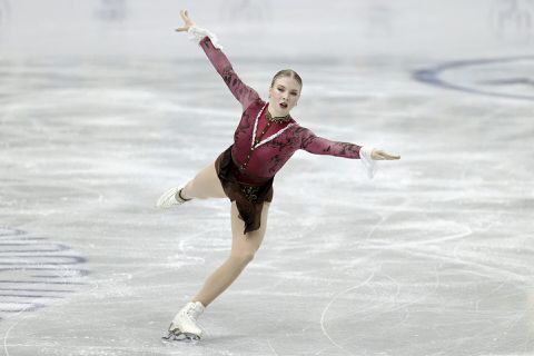 Kunstrijdster Lindsay van Zundert niet in top-10 op EK na valpartijen bij vrije kür