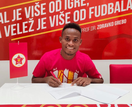 Raphael Lea’i wordt eerste speler ooit uit DIT land met profcontract in Europa