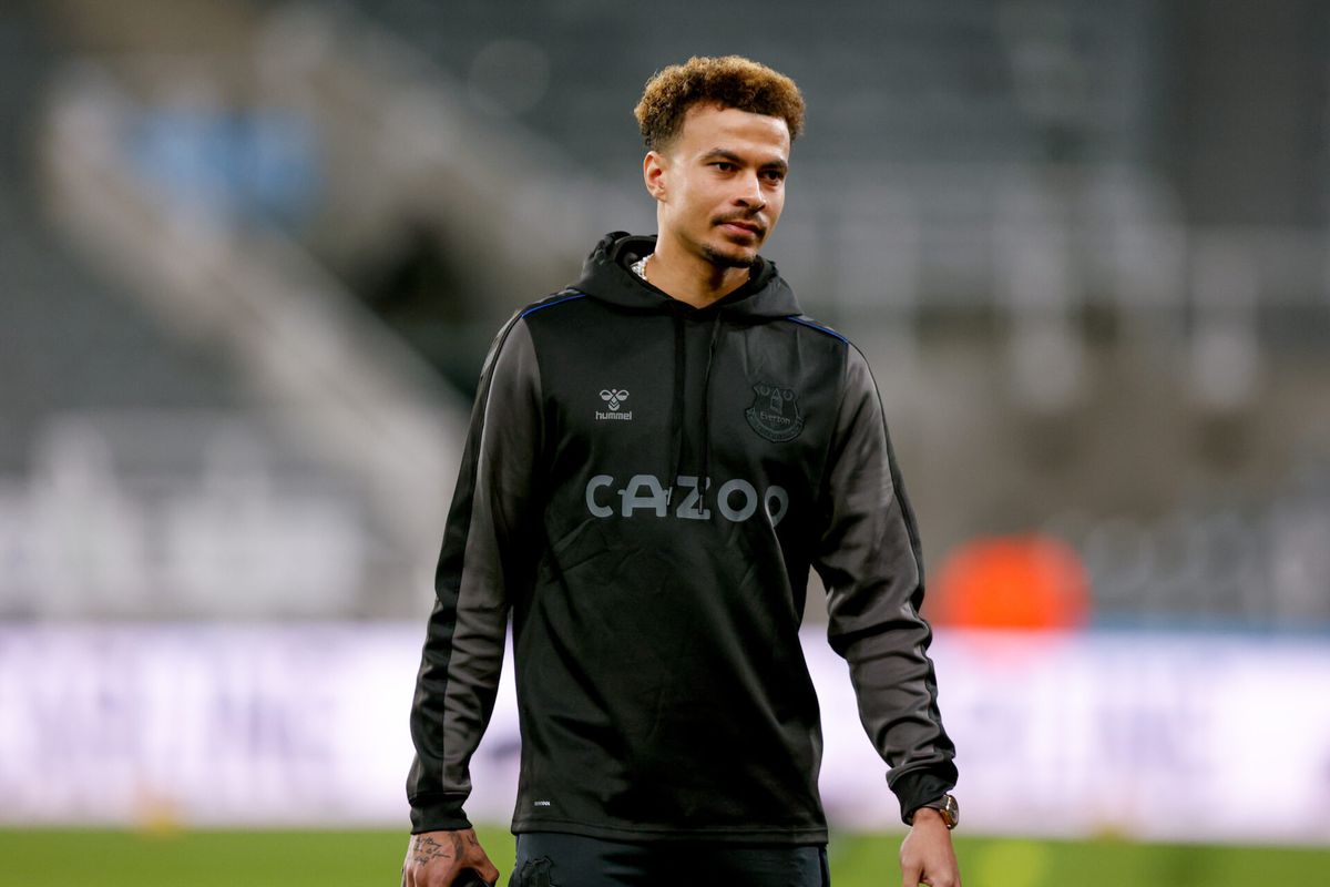 Dele Alli openhartig over moeilijke jeugd, mentale problemen en zijn tijd in afkickkliniek