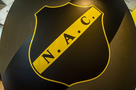 Deel van NAC-supporters verzet zich tegen City Group-overname: 'Ziel wordt verkocht'