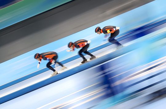 Ook Nederlandse schaatsmannen naar troostfinale ploegenachtervolging