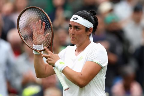 Beide finalisten van damesfinale van vorig jaar overleven 1e ronde Wimbledon met gemak