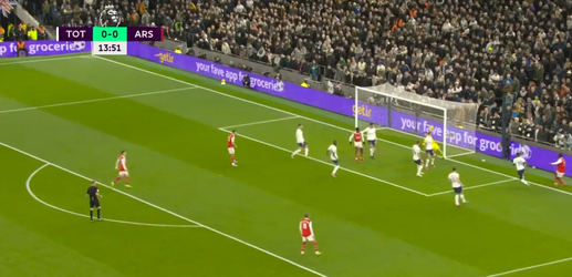 🎥😳 | Lloris wat doe je nu?! Blunder zorgt voor voorsprong Arsenal in North-London Derby