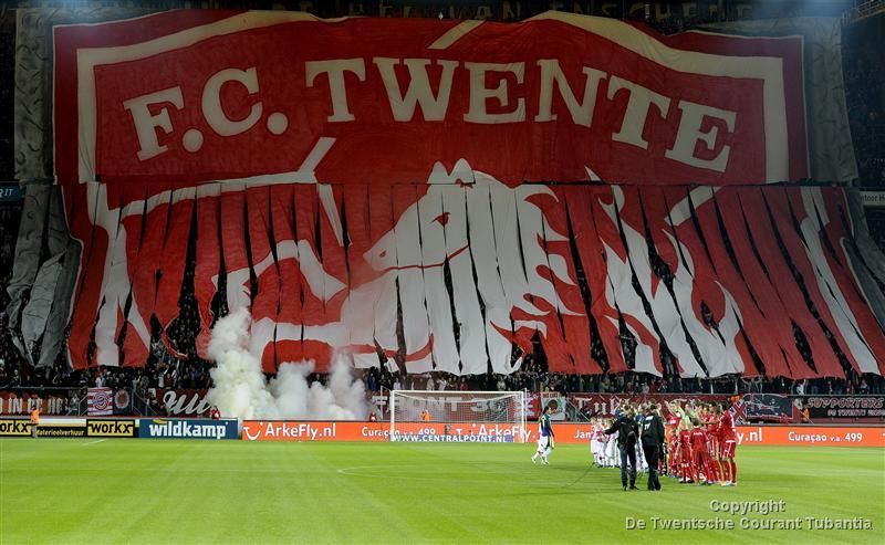 Vak P FC Twente: tegen Zwolle massaal in mars naar stadion