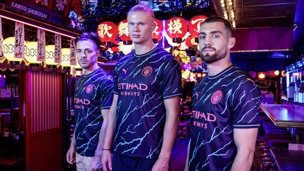 ⚡️🔌 | Champions League-winnaar Manchester City presenteert elektrisch derde tenue
