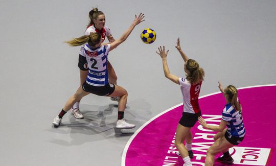 Korfbal League: TOP wint van Blauw-Wit, debutant KCC zegeviert