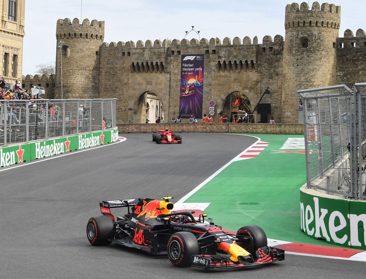 Preview F1: Verstappen verwacht spektakel op stratencircuit van Azerbeidzjan