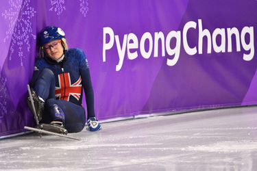 Pechvogel Elise Christie biedt excuses aan voor haar olympische optreden