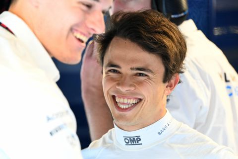 Nyck de Vries na debuut als F1-coureur: 'Ik moet toegeven dat ik behoorlijk zenuwachtig was'