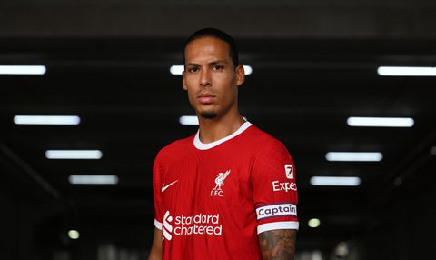 Kogel is door de kerk: Virgil van Dijk wordt na 5 jaar Liverpool officieel nieuwe aanvoerder