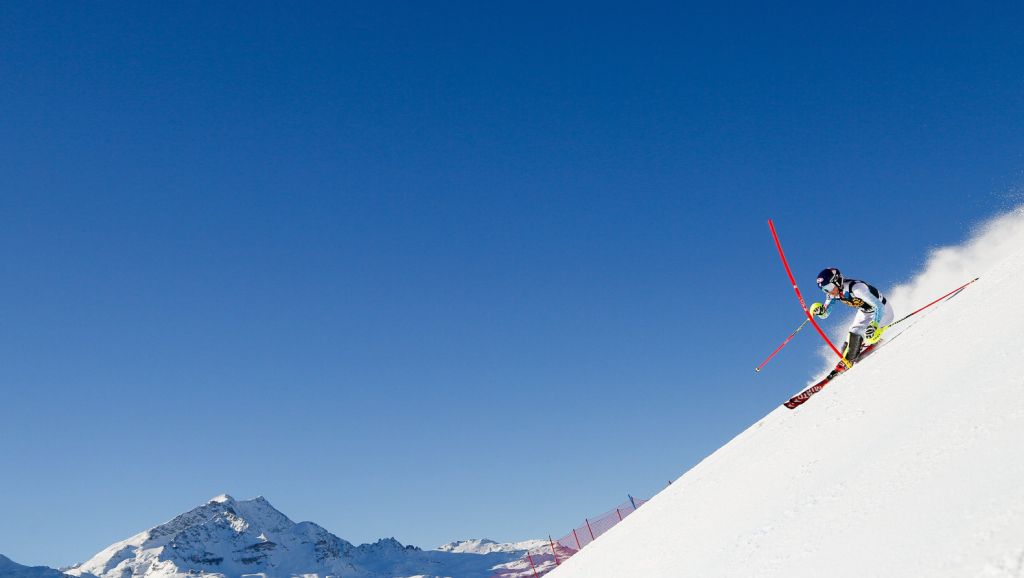 Shiffrin slalomt het snelst in laatste wedstrijd van het wereldbekerseizoen