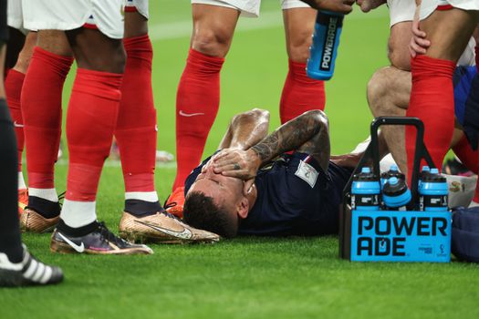 Nu al einde WK voor Franse verdediger Lucas Hernandez: kruisband afgescheurd