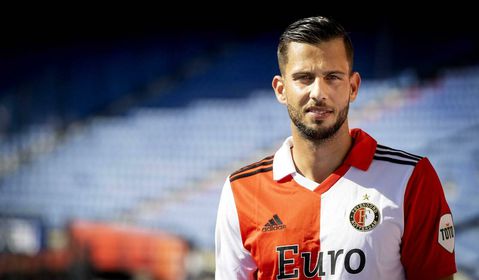 Arne Slot bevestigt nu al: David Hancko debuteert als basisspeler tegen FC Emmen