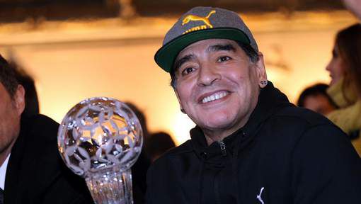 Maradona gaat werken bij de FIFA