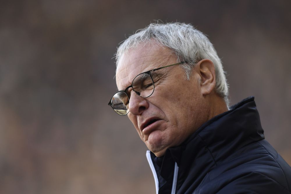 Voetbalwereld reageert geschokt op ontslag Ranieri