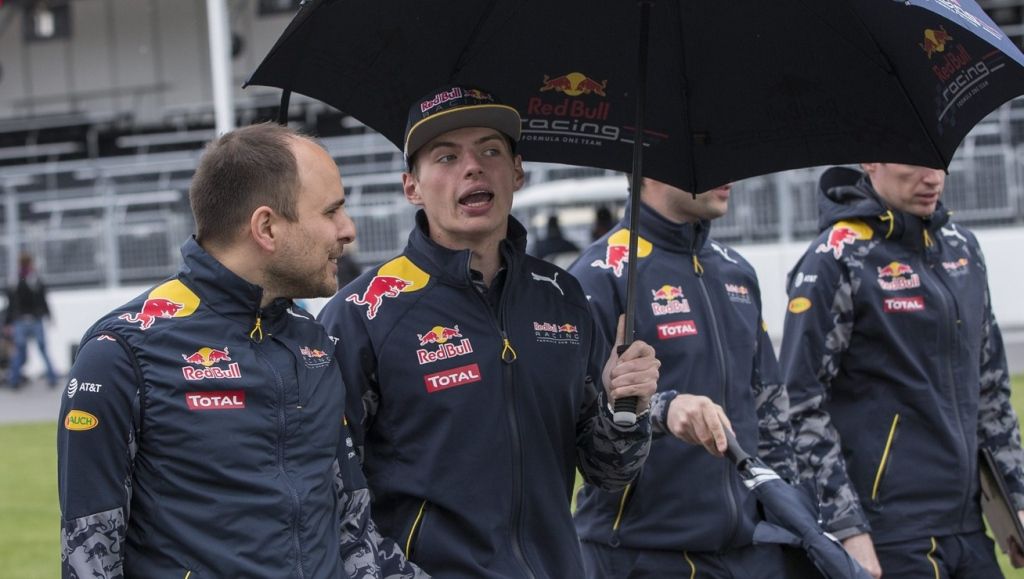 Teambaas: 'Banden Van Max Verstappen Sleten Te Hard' | Sportnieuws.nl