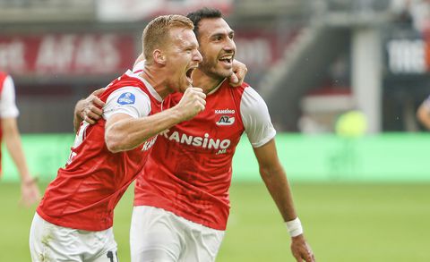 Outsider voor de titel? AZ wint van Sparta en blijft foutloos