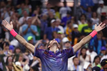 Del Potro na heerlijke comeback in kwartfinale US Open