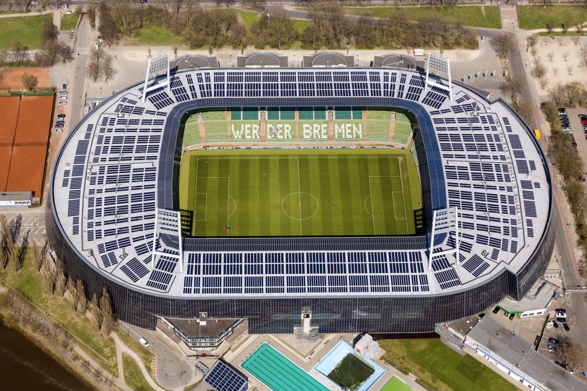 Fans Werder Bremen protesteren tegen naamswijziging stadion