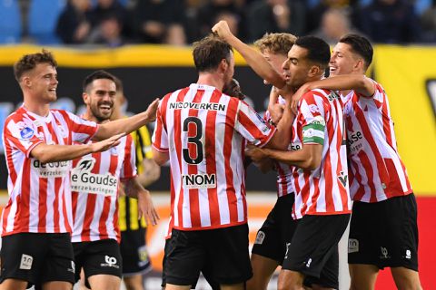 Sparta domineert in de GelreDome en zet Vitesse hard opzij