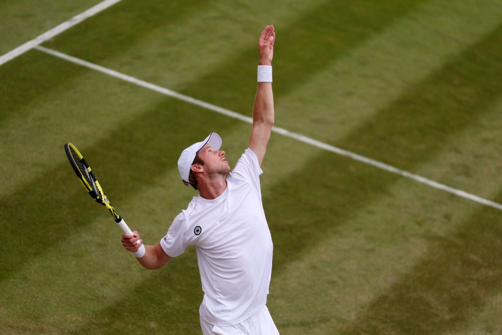 Botic van de Zandschulp op Centre Court tegen Rafael Nadal in 4e ronde Wimbledon