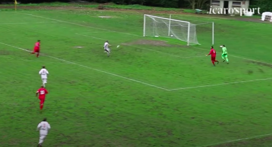 🎥😂 | Italiaanse Serie D-voetballer gaat viraal na dit hilarische eigen doelpunt