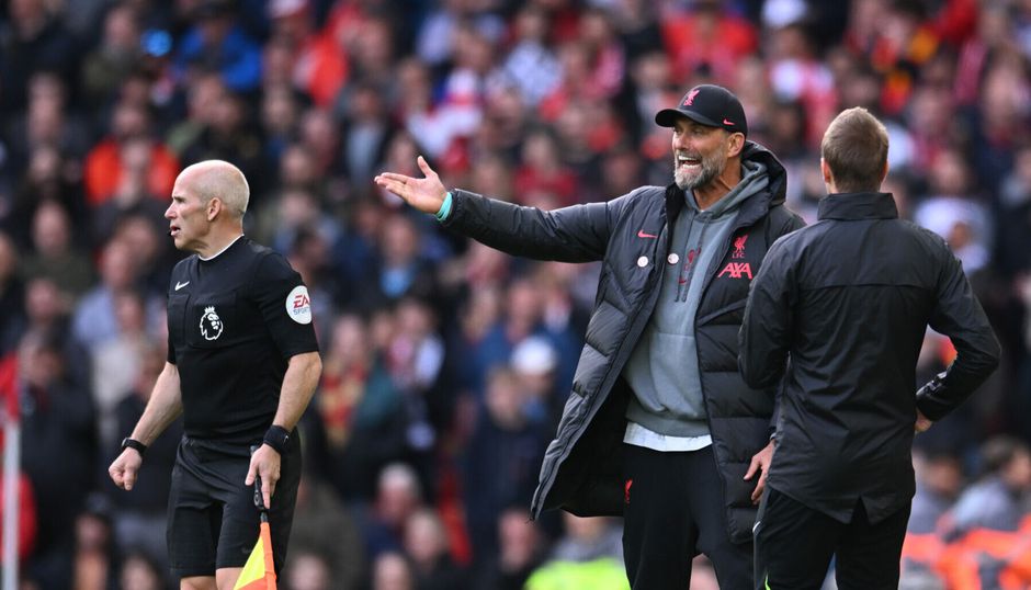 Kapotte hamstring en een schorsing: Jürgen Klopp moet brommen na scheldpartij