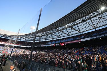 Alleen op bepaalde plekken netten bij bekerfinale in Kuip tussen Ajax en PSV