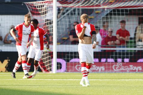 Sinds invoering nieuwe promotiesysteem degradeerden er iedere keer 3 teams uit Eredivisie