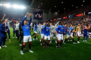 🎥 | Bouncing! Ibrox vierde een gigantisch feestje na het behalen van de Europa League-finale