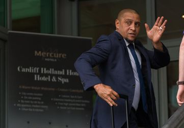 Roberto Carlos beschuldigt van doping, schakelt advocaten in