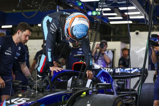 2 Nederlanders in de Formule 1! Nyck de Vries maakt debuut tijdens 1e vrije training in GP van Spanje