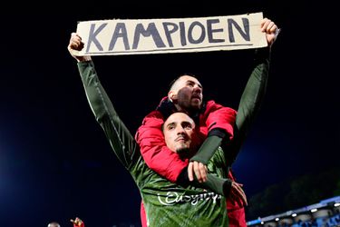 FC Emmen voor het eerst in 97-jarige clubgeschiedenis kampioen van eerste divisie