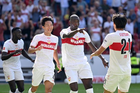 🎥​ | Alle 8 (!) goals van Stuttgart-spits Serhou Guirassy, die ook op het lijstje van Ajax stond