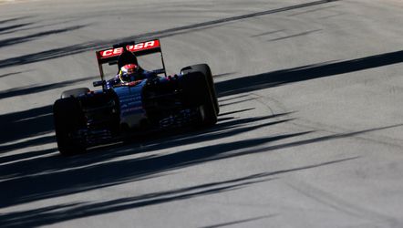 Verstappen wacht flinke inhaalrace in Canada