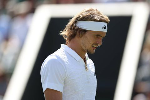 Zverev volop verrast door keiharde service lucky loser: 'Team heeft werk niet goed gedaan'