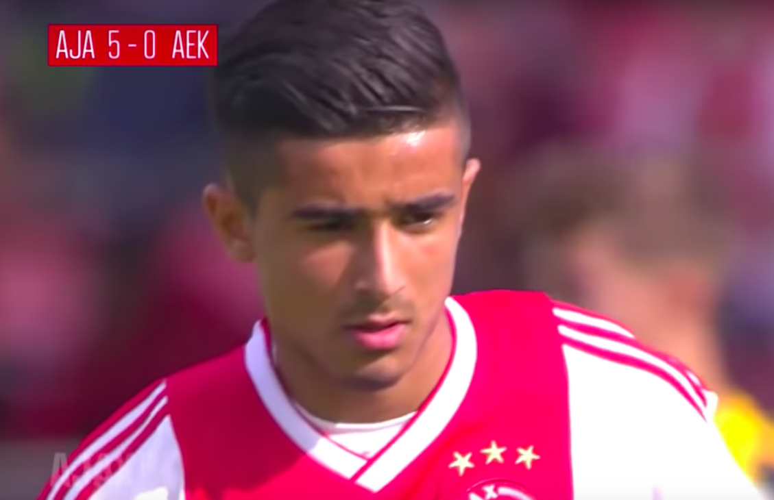 Ajax-talent Naci Ünüvar tekent 1e profcontract: 'Ben extreem blij' (video)