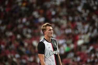 Matthijs de Ligt maakt basisdebuut voor Juventus tegen Stefan de Vrij